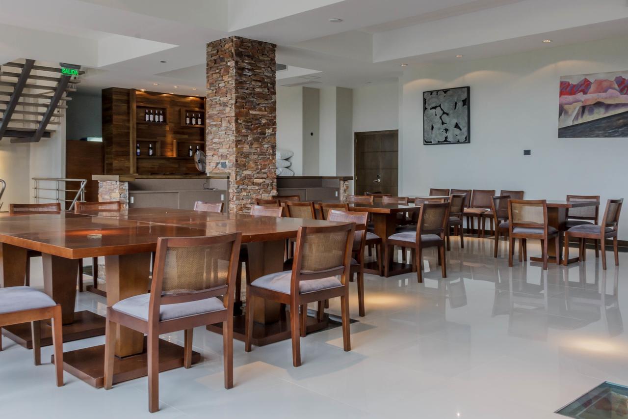Villa Media Agua Marale Wines Hotel Boutique מראה חיצוני תמונה